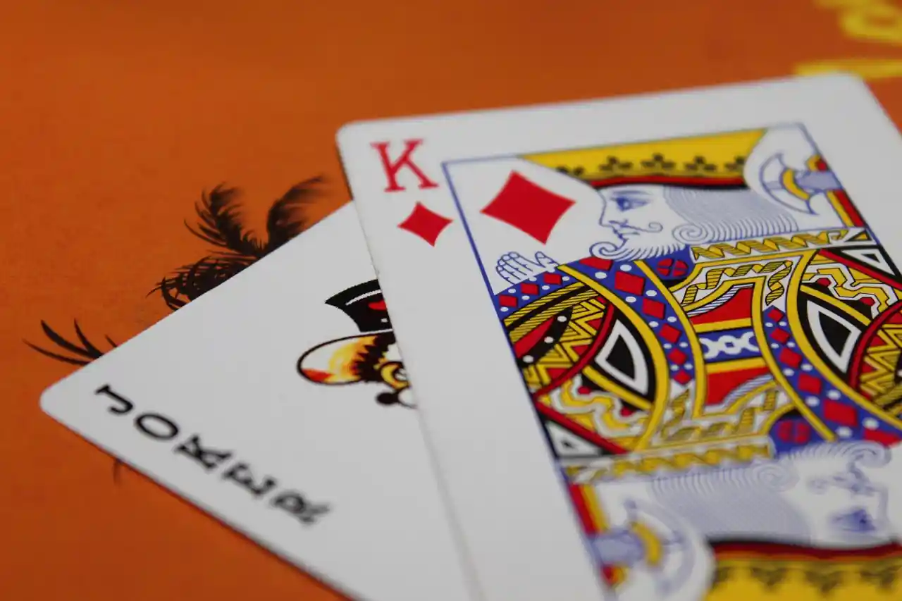 Regional Variations of Poker Games Worldwide: A Global Tour of Card Culture